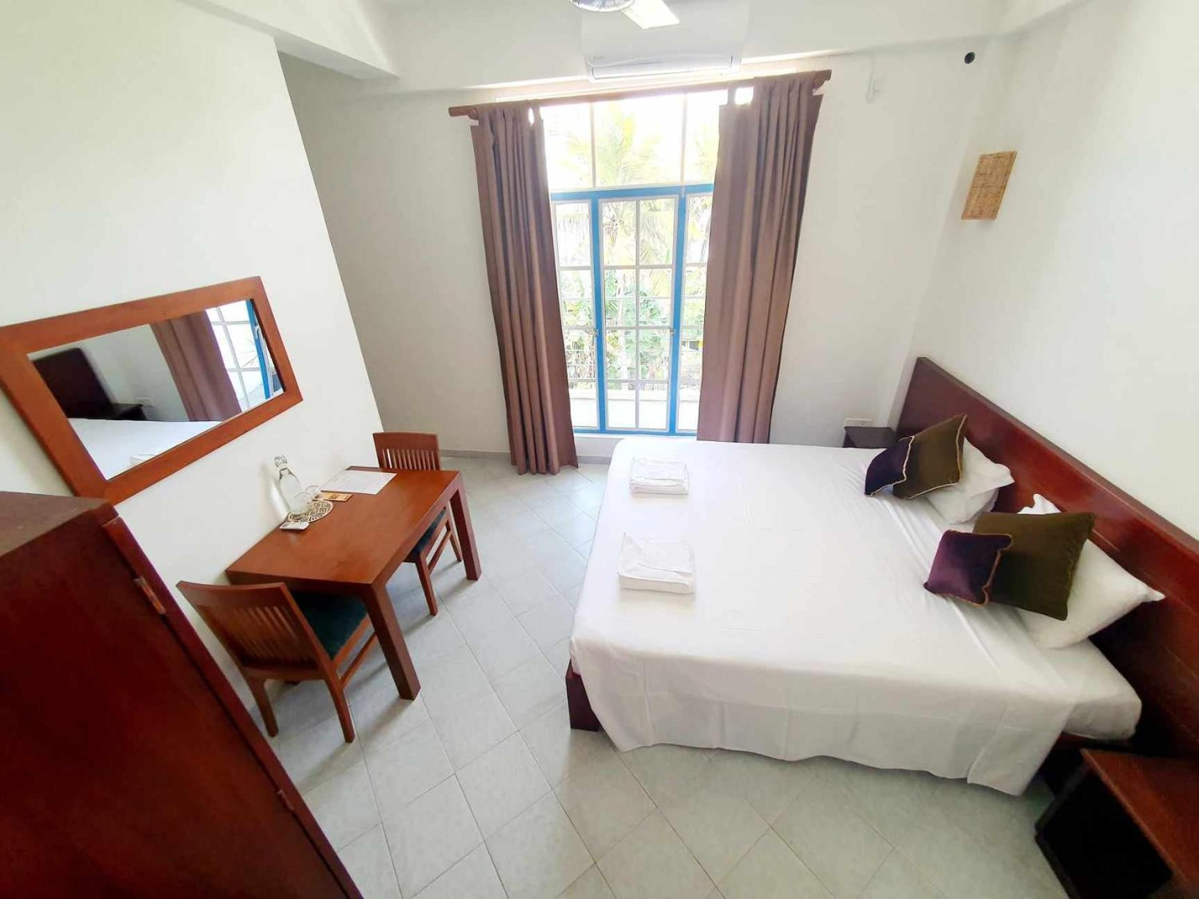 Mountbaylk Hotel Dehiwala-Mount Lavinia Kültér fotó