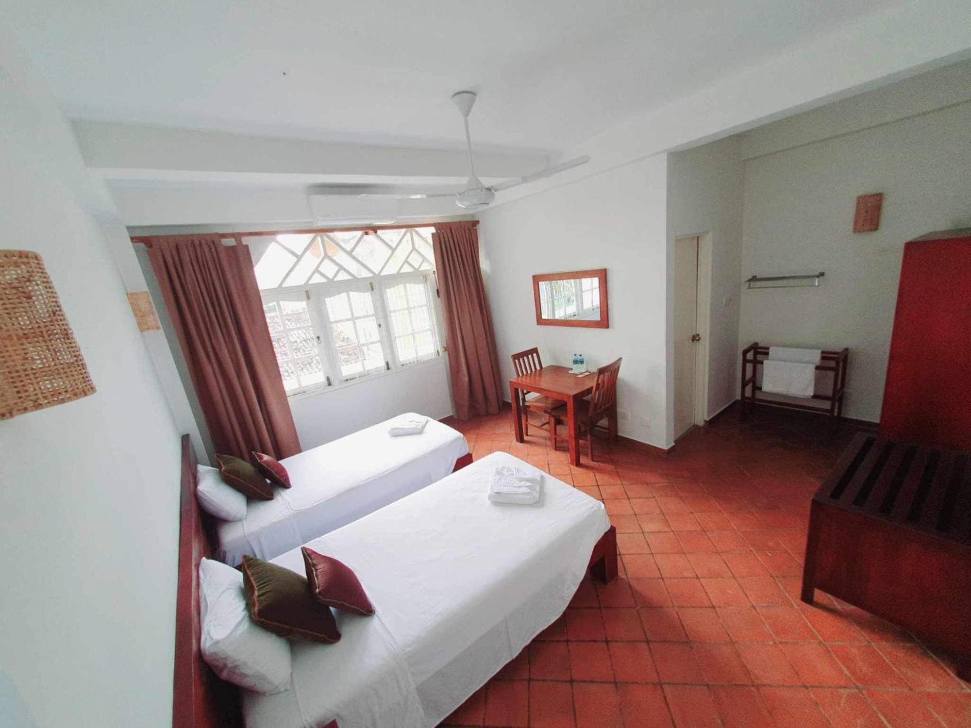 Mountbaylk Hotel Dehiwala-Mount Lavinia Kültér fotó